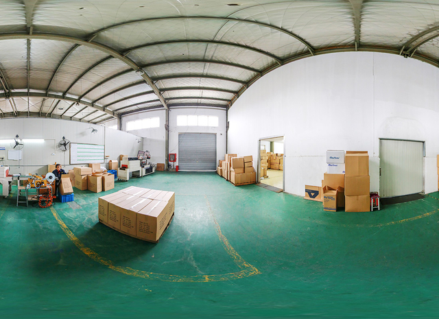 Filter cartridge warehouse with organized inventory storage